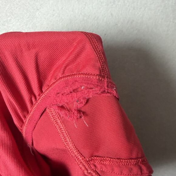 Lululemon Dark Red Speed Up Mid-Rise Shorts Lined Size 14 - Picture 8 of 9